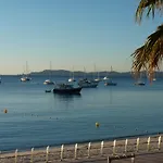 Bona Vue Panoramique * 耶尔
