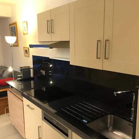 Bona Vue Panoramique アパート イエール